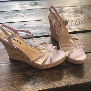 Lavender wedges 7.5 7/12